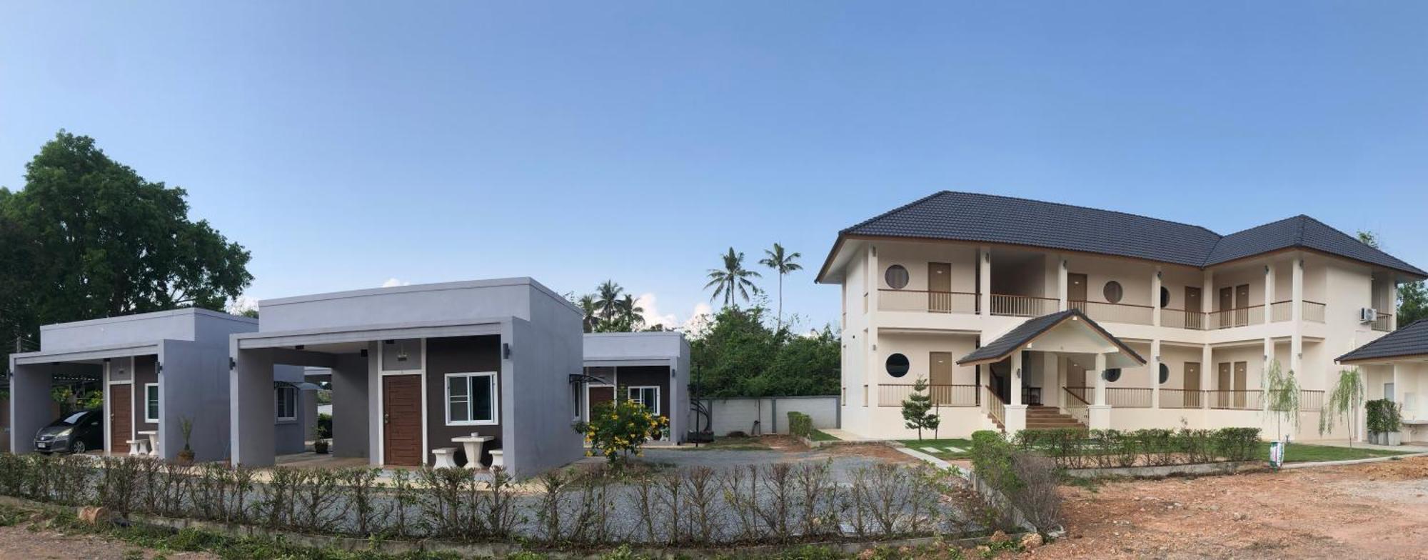 Villa แหลมงอบเฮาส์ Laemngob House Extérieur photo